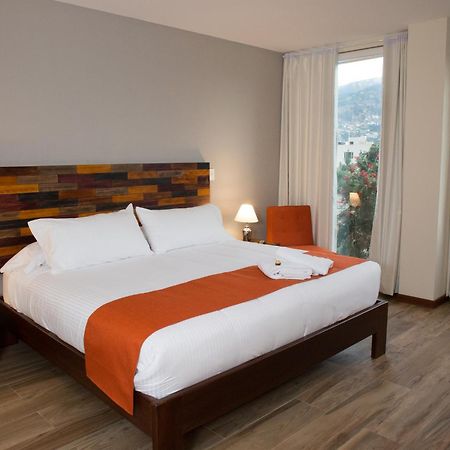 Ilalo Garden Hotel & Restaurant Quito Ngoại thất bức ảnh