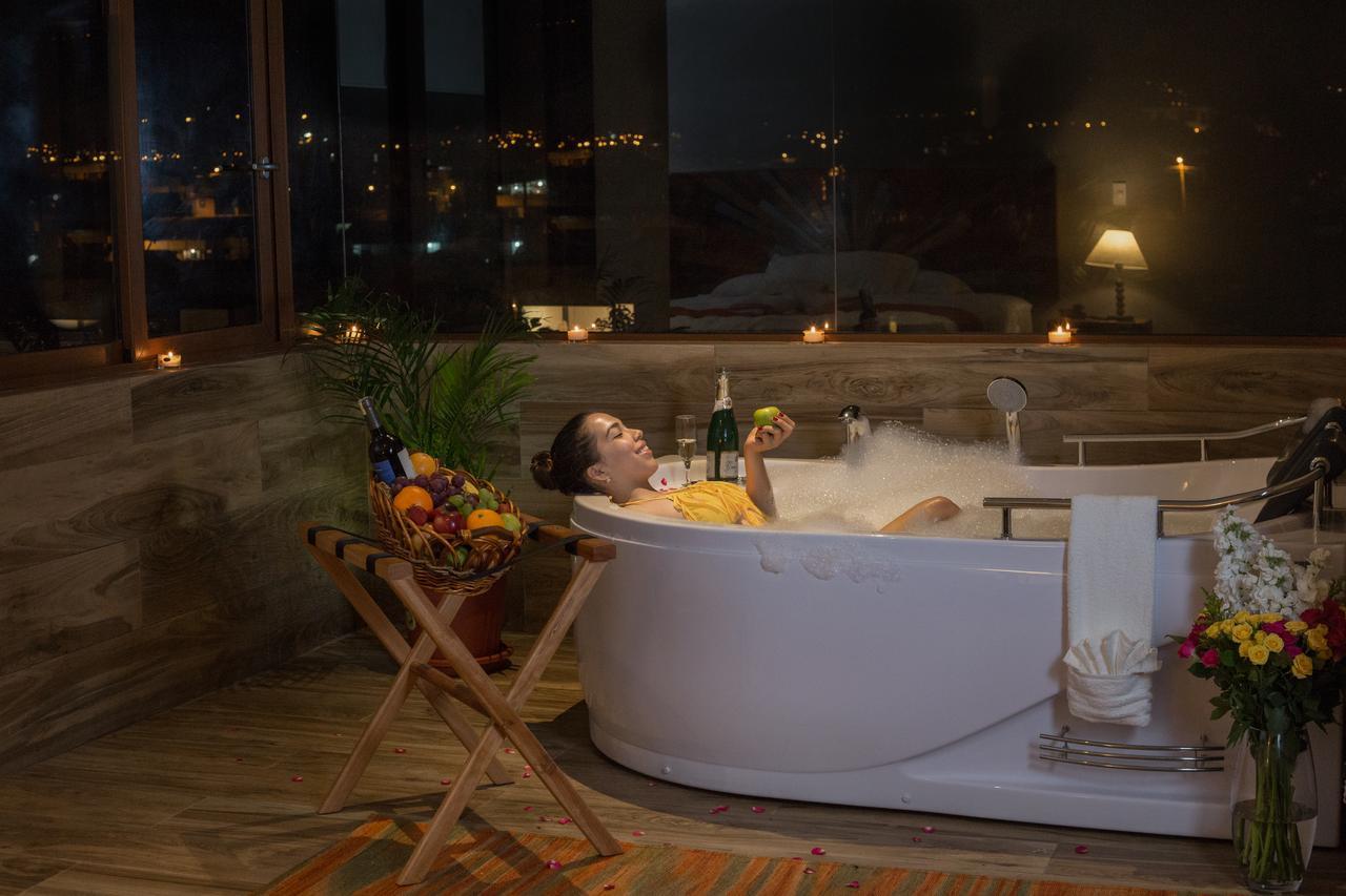 Ilalo Garden Hotel & Restaurant Quito Ngoại thất bức ảnh