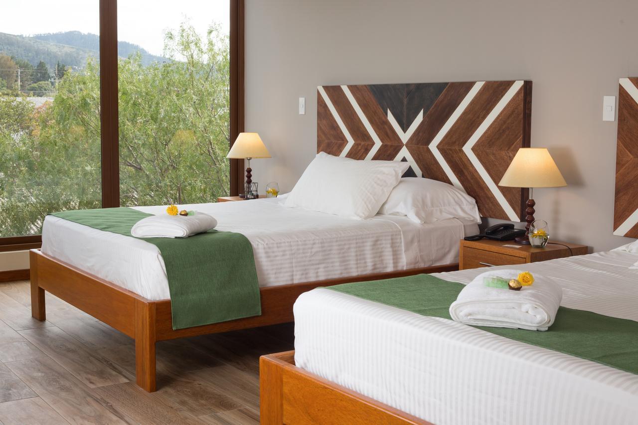 Ilalo Garden Hotel & Restaurant Quito Ngoại thất bức ảnh